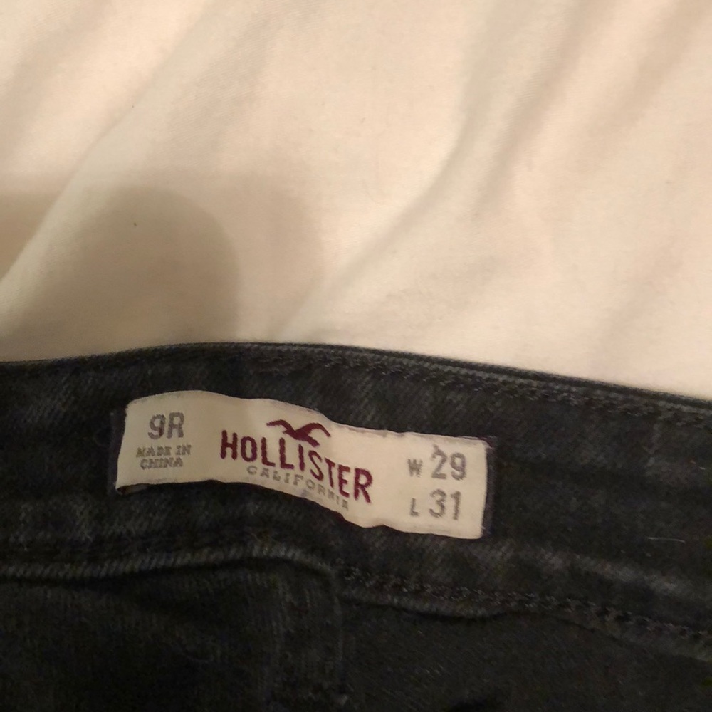 Hollister 9r 29/31.  Black denim skinny jeans